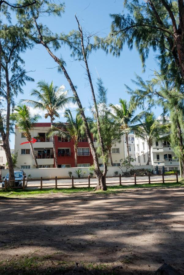 Blue Coral Beachfront Penthouse Flic-en-Flacq 外观 照片
